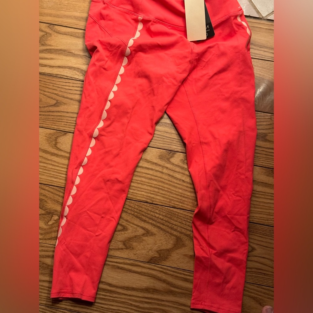 CALIA by Carrie Underwood leggings